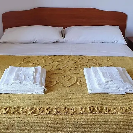 Casa Sabbia D'oro 피네토